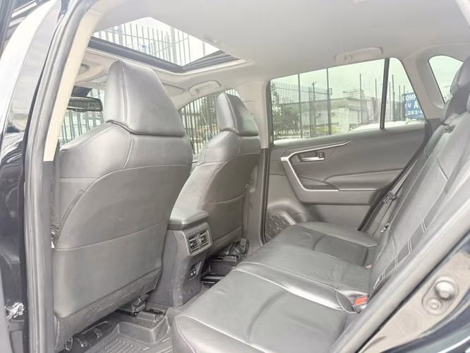 Toyota Rav 4 2019 - Imagen 7