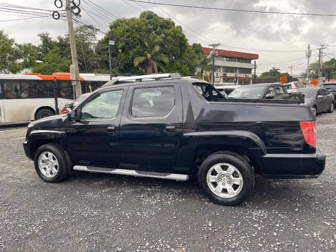 HONDA RIDGELINE 2011 POCOS KMS