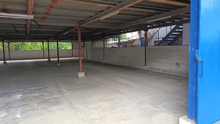ALQUILO GALERA EN ALQUILER – PUEBLO NUEVO | 700 M² - Imagen 7