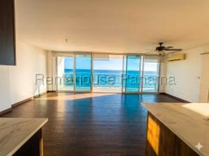 Apartamento en Alquiler en Coco Del Mar 26jack6362