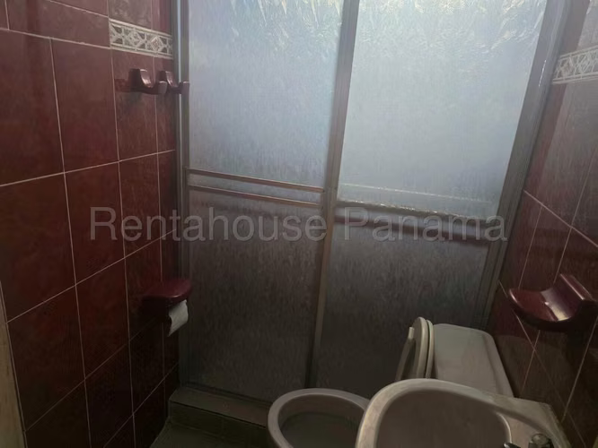 Se Vende Casa en Parque Lefevre MDV26-7847