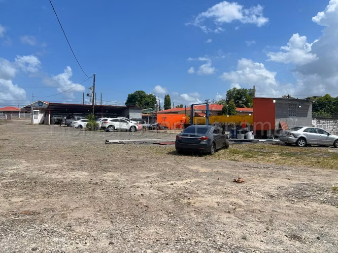 Se Alquila Galera con Terreno en Chorrera MDV26-7712