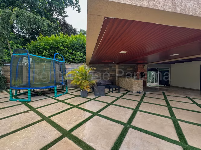 Venta de Casa en Brisas del Golf 26*3872Mfk