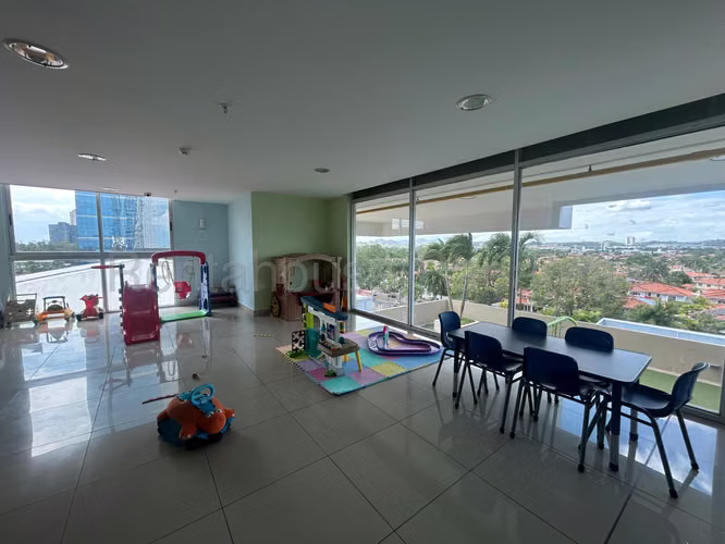 Se Vende Apartamento en Costa del Este LA26-7291