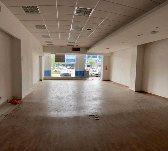 (2) AQUILER DE LOCAL COMERCIAL EN COLÓN, DE DOS NIVELES EN PLAZA MILLENIUM – AMPLIOS ESPACIOS Y EXCELENTE UBICACIÓN (460.61 m²)