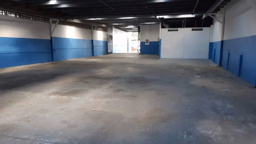 Se vende terreno con galera en av santa Elena