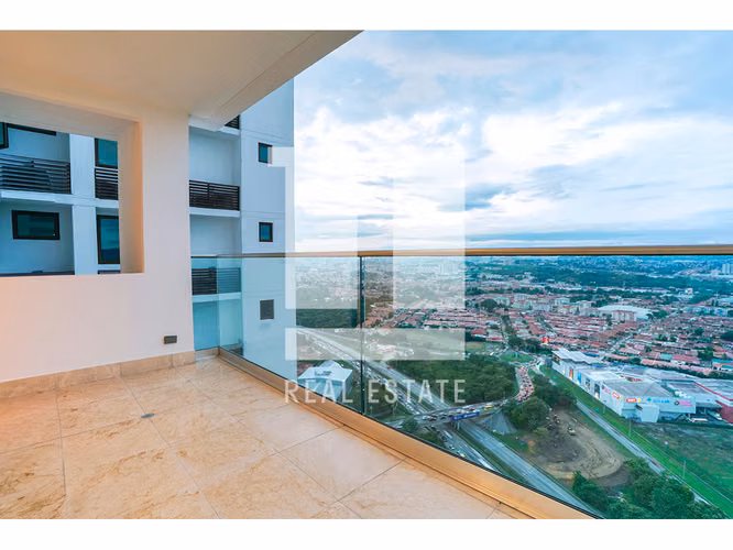 Se Alquila apartamento en Santa Maria, PH The Colonial - Imagen 4