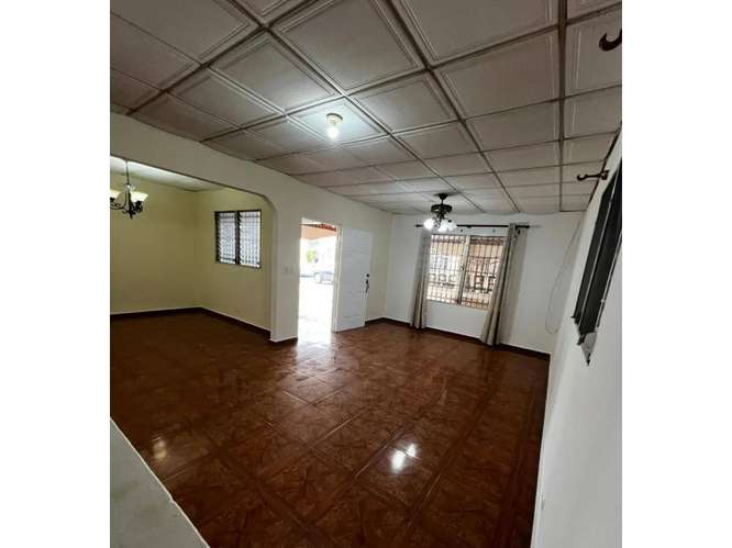 VENTA DE CASA ESQUINERA EN SAN ANTONIO - Imagen 2