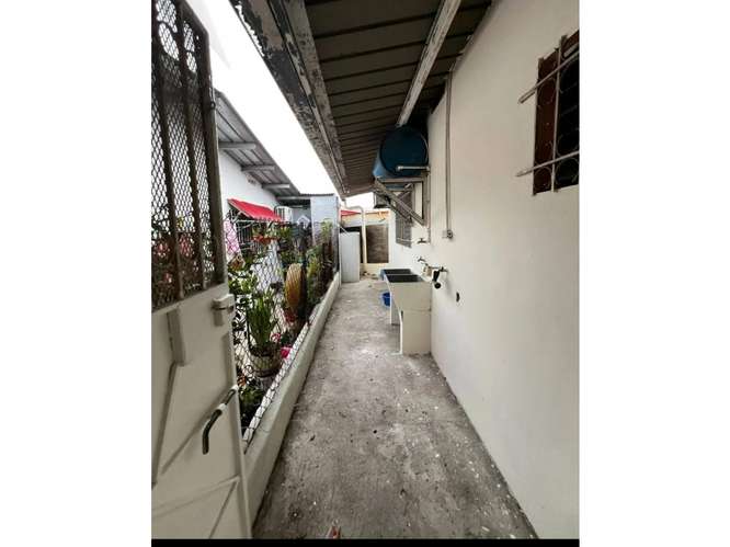 VENTA DE CASA ESQUINERA EN SAN ANTONIO - Imagen 15