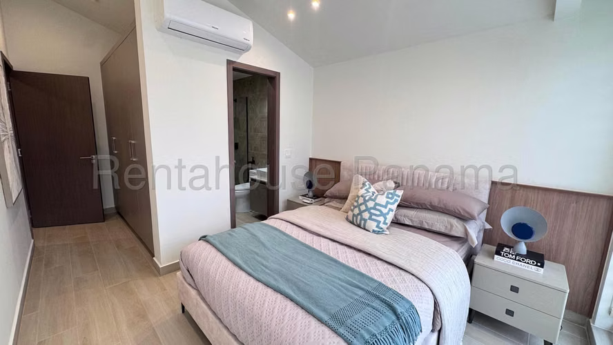 Venta de Casa en Panama Norte Aura Mts2: 183 PD