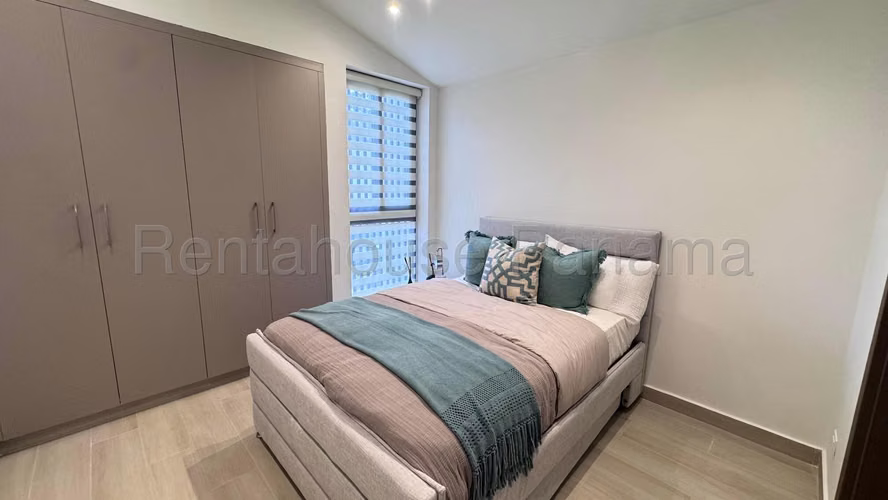 Venta de Casa en Panama Norte Aura Mts2: 183 PD