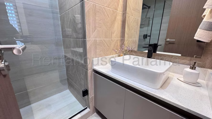 Venta de Casa en Panama Norte Aura Mts2: 183 PD