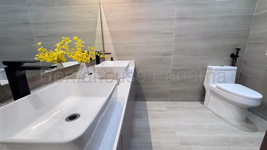 Venta de Casa en Panama Norte Aura Mts2: 183 PD