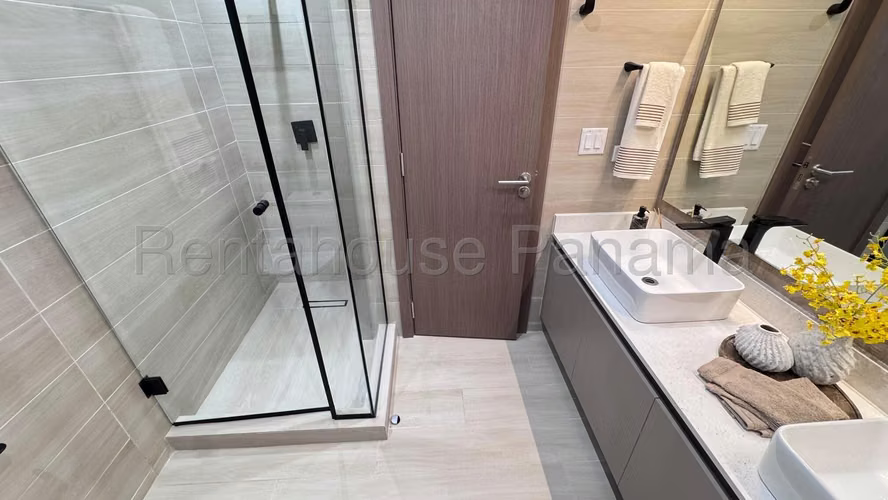 Venta de Casa en Panama Norte Aura Mts2: 183 PD