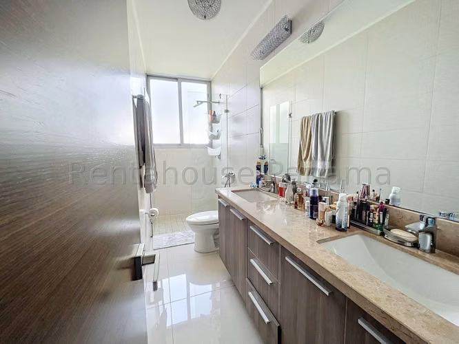 Vendo Apartamento en Costa del Este bali OF 25-3893