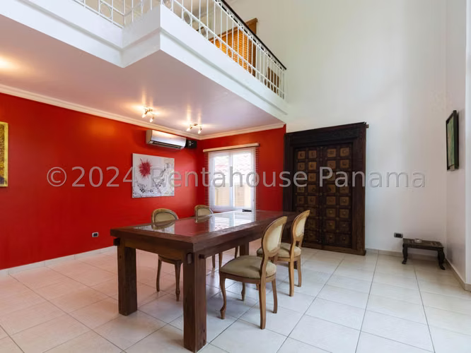 Vendo Casa en camino de cruces OF 26-342