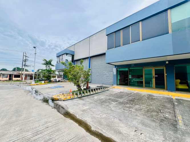 Galera ofi bodega en venta por inversión en Las Mañanitas