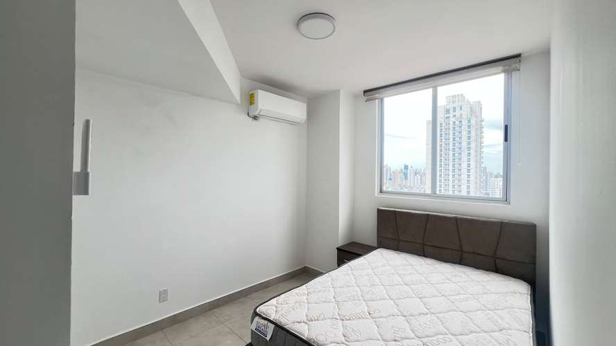Apartamento Ph Gaudi Via España  - Amoblado 