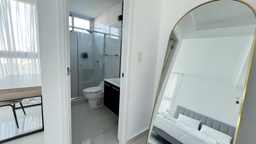 Apartamento Ph Teus Tower II Carrasquilla San Francisco  - Amoblado con Vista al Mar