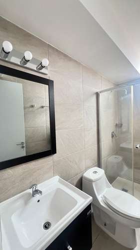 Apartamento Ph Gaudi Via España  - Amoblado 
