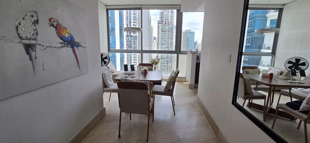 Elegante Apartamento en Punta Pacífica Panamá - Imagen 8
