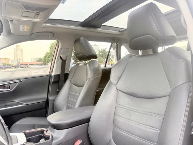 Toyota Rav 4 2019 Full Extra