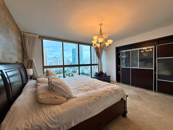 Se vende apartamento en Punta Pacifica, PH OCEAN PARK
