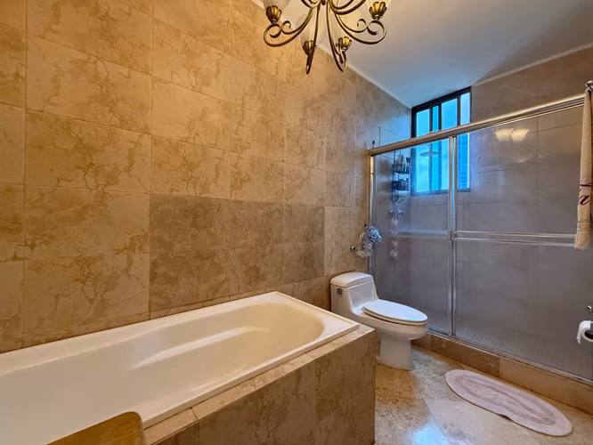 Se vende apartamento en Punta Pacifica, PH OCEAN PARK
