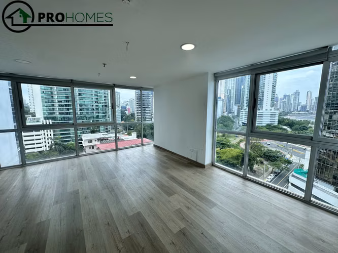 AVENIDA BALBOA...VISTA AL MAR...100 M2...2 PARKING...2 BAÑOS...DEPOSITO...REMODELADA
