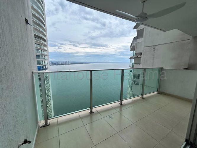 Venta de Apartamento en Punta Pacifica MPM #26-7916