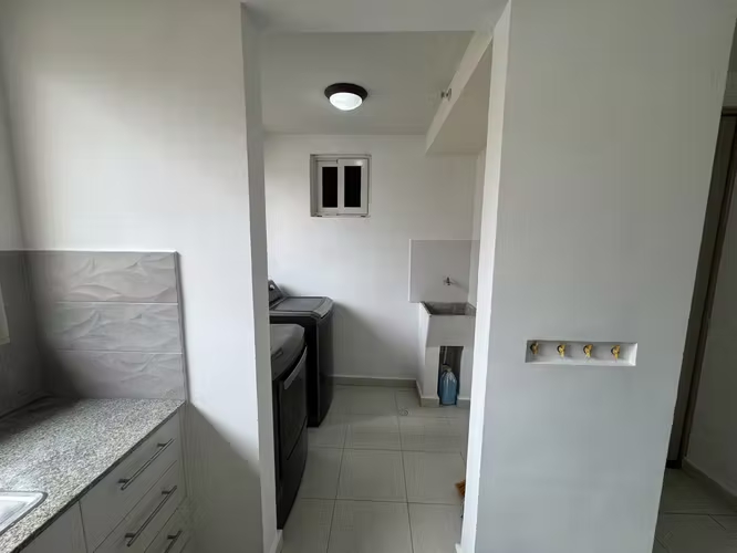ALQUILER TORRES DE VERSALLES II / 3 REC / 2 BAÑOS | $1000/Mes