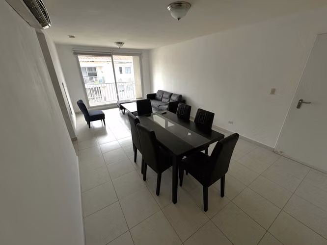 ALQUILER TORRES DE VERSALLES II / 3 REC / 2 BAÑOS | $1000/Mes