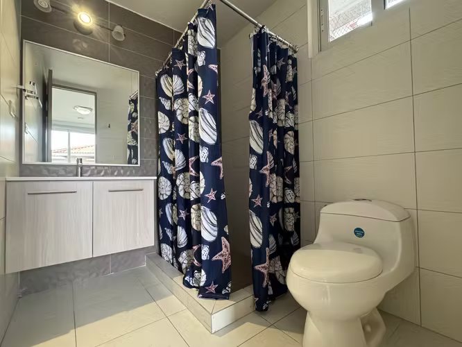 ALQUILER TORRES DE VERSALLES II / 3 REC / 2 BAÑOS | $1000/Mes
