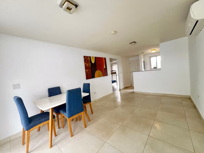 Venta de casa en Playa Dorada, Arraiján- Panamá Oeste- como nueva!