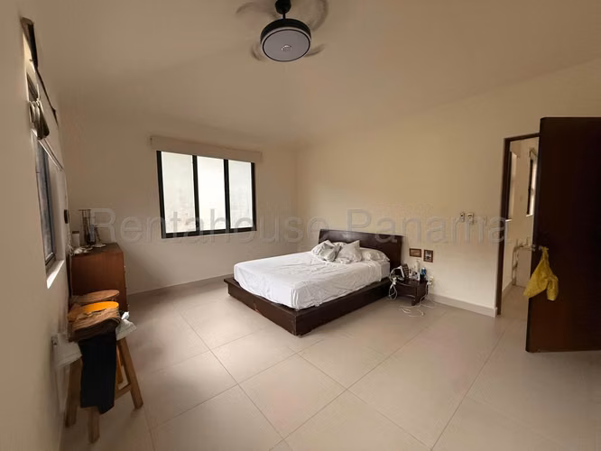 Alquiler de Casa en Panama Pacifico River Valley KC