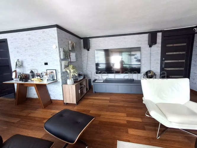 Venta de Apartamento en Paitilla Ph Miraluz CCO