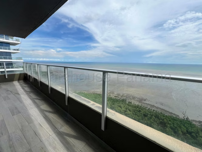 Venta de Apartamento en Costa del Este Ph Altamar del Este ANL