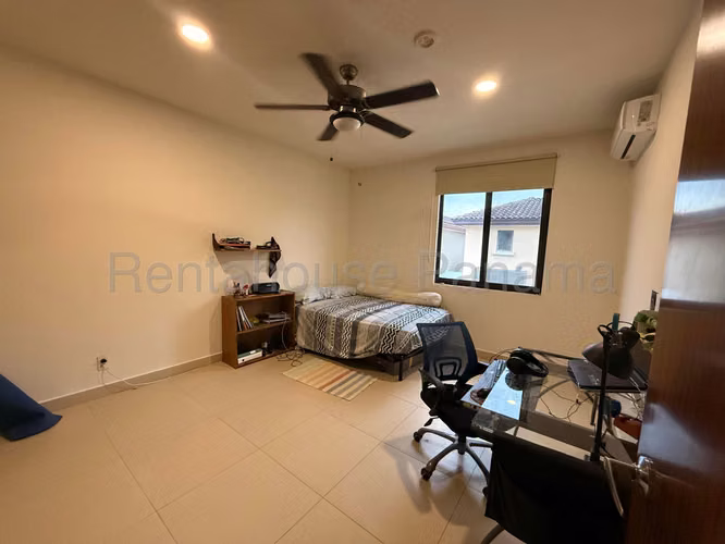 Venta de Casa en Panama Pacifico River Valley NS - Imagen 4