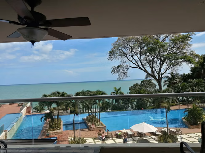 Venta de apartamento de playa en PH Bahía Serena, Gorgona