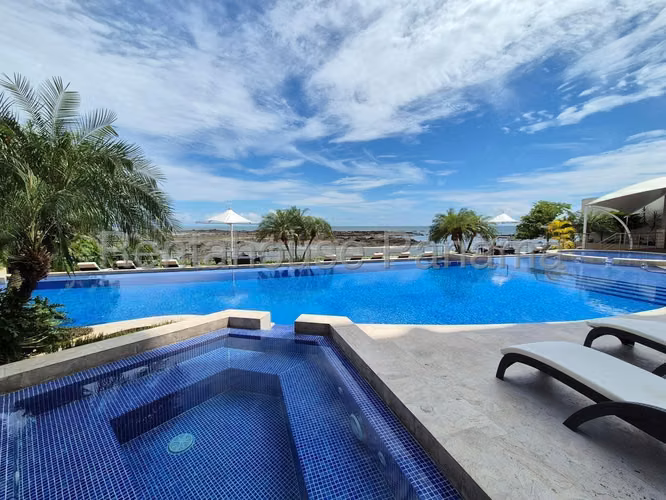 Vendo Apartamento en el Cangrejo luxor OF 24-3946