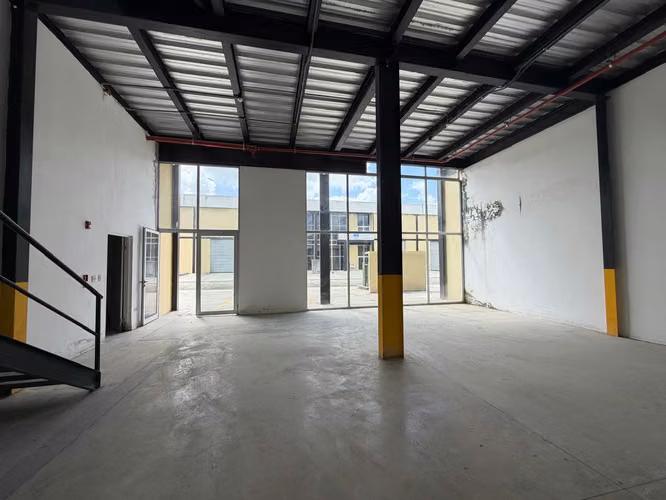Ofibodega en Alquiler en Parque Industrial de las Américas | 497 m²