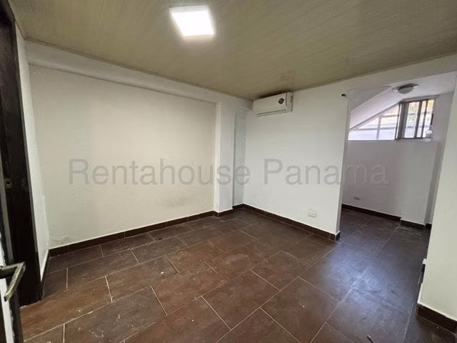 Venta Casa Limajo Altos de Santa Maria 26YCG7740