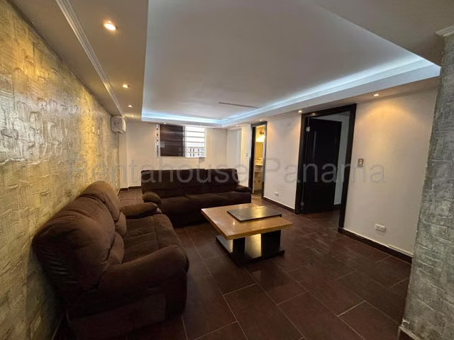 Venta Casa Limajo Altos de Santa Maria 26YCG7740