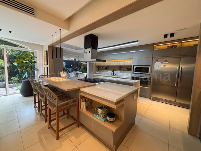 Casa en Alquiler en Costa Sur 26*3783Mfk