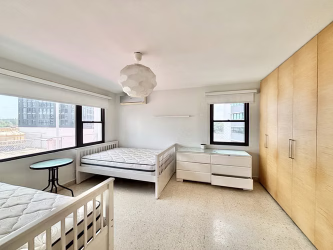 Apartamento de Lujo en Marina del Rey – Un Respiro de Exclusividad con Vista al Mar.