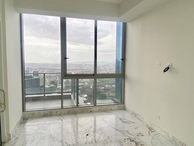 Alquiler de Penthouse con jacuzzi en el PH Regalia - Costa del Este