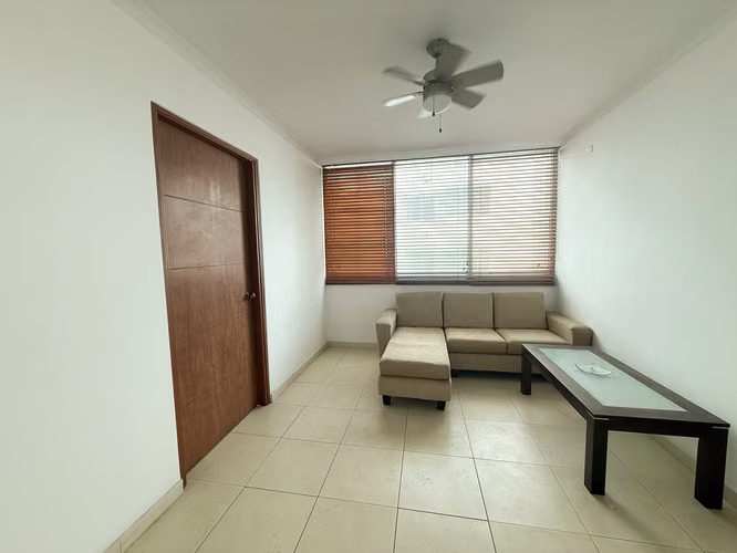 Apartamento Espacioso en Venta en El Cangrejo en Solaris
