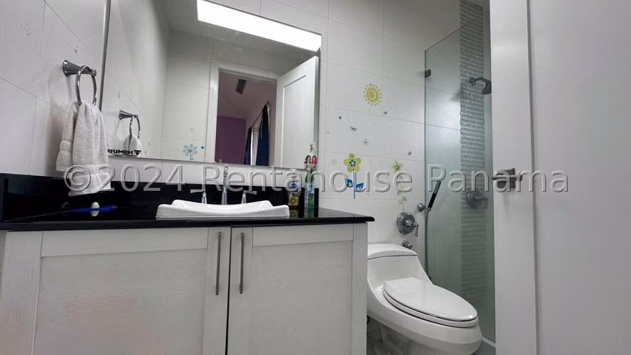 Alquiler Bella  Casa en Santa Maria con piscina  26*4777mfk
