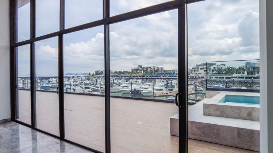 VENTA APARTAMENTO EN OCEAN REEF 556.21M2 MLD