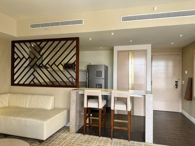 Venta de Apartamento en Waldorf Astoria | Amoblado | Calle Uruguay